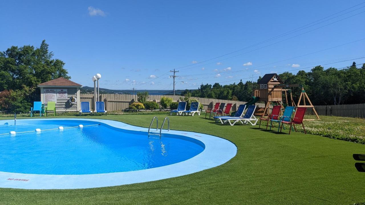 Clarenville Inn מראה חיצוני תמונה