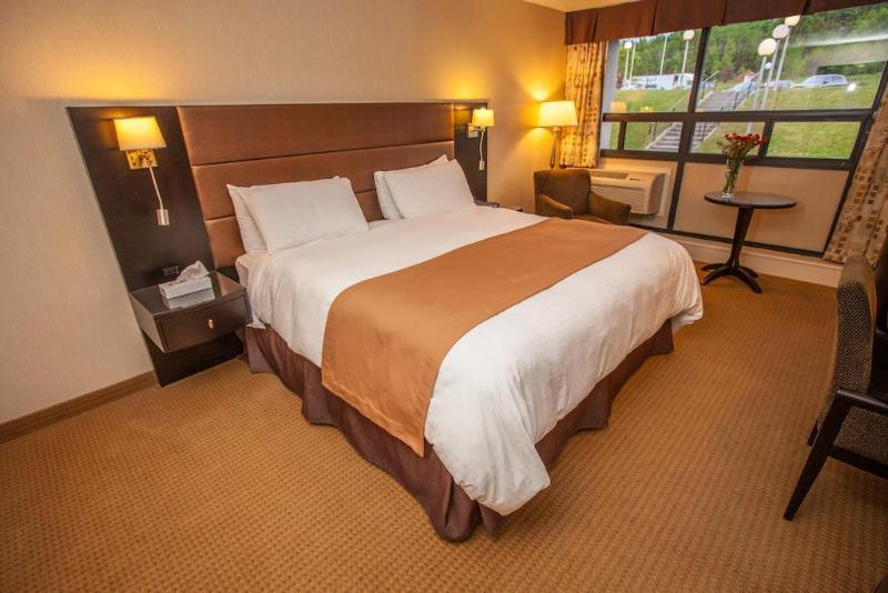 Clarenville Inn מראה חיצוני תמונה